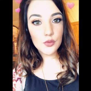 Meet your Posher, Tori